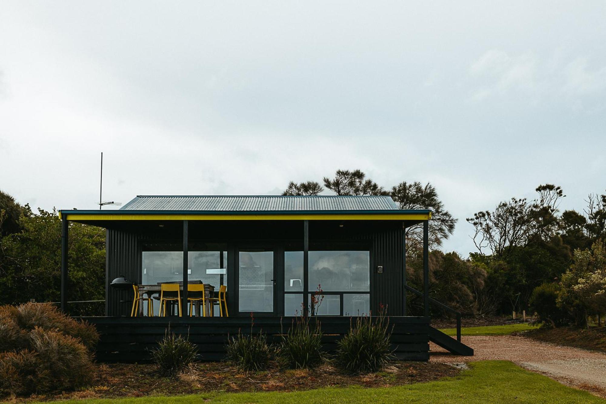 Black Cockatoo Cottages Yanakie Exterior foto