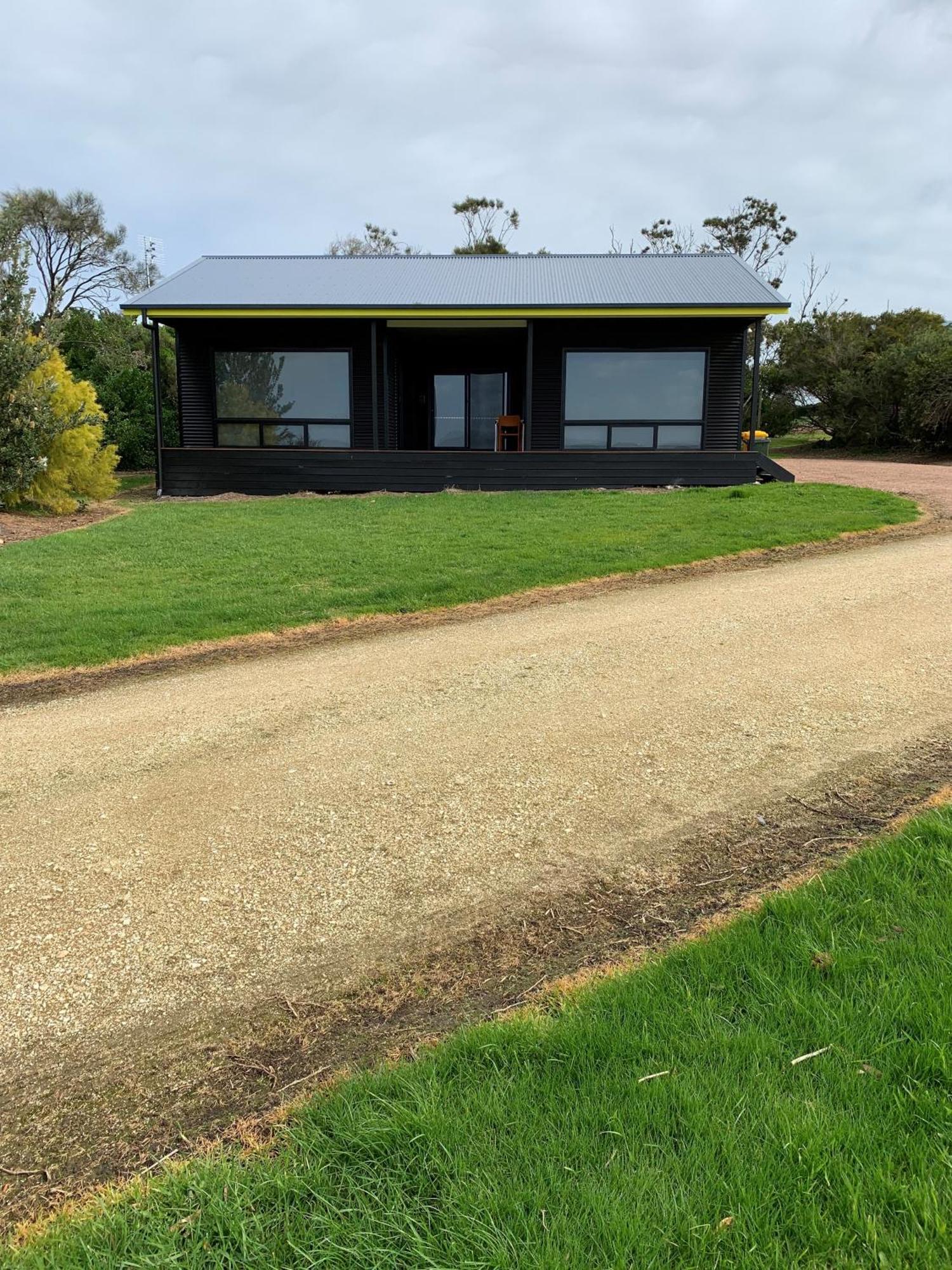 Black Cockatoo Cottages Yanakie Exterior foto